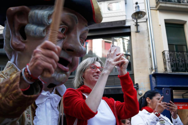 Fotos del recorrido de los gigantes y cabezudos de Pamplona del día 10 de julio de San Fermín 2019