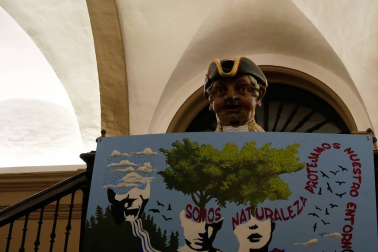 Fotos del recorrido de los gigantes y cabezudos de Pamplona del día 10 de julio de San Fermín 2019