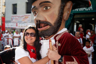 Fotos del recorrido de los gigantes y cabezudos de Pamplona del día 9 de julio de San Fermín 2019