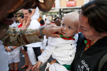 Fotos del recorrido de los gigantes y cabezudos de Pamplona del día 9 de julio de San Fermín 2019