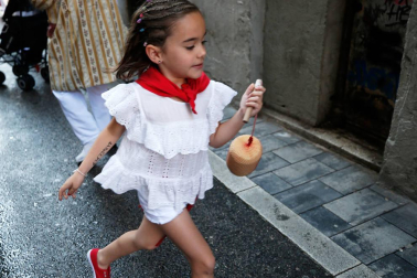 Fotos del recorrido de los gigantes y cabezudos de Pamplona del día 9 de julio de San Fermín 2019
