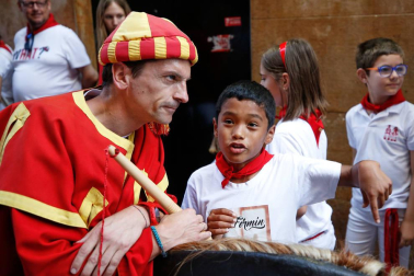 Fotos del recorrido de los gigantes y cabezudos de Pamplona del día 9 de julio de San Fermín 2019
