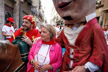 Fotos del recorrido de los gigantes y cabezudos de Pamplona del día 9 de julio de San Fermín 2019