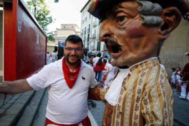 Fotos del recorrido de los gigantes y cabezudos de Pamplona del día 9 de julio de San Fermín 2019