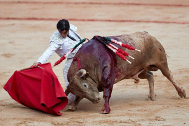 Fotos de la corrida con toros de la ganadería Núñez del Cuvillo para los diestros Antonio Ferrera, Miguel Ángel Perera y Cayetano Rivera.