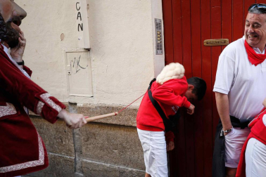 Fotos del recorrido de los gigantes y cabezudos de Pamplona del día 9 de julio de San Fermín 2019