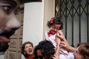 Fotos del recorrido de los gigantes y cabezudos de Pamplona del día 9 de julio de San Fermín 2019