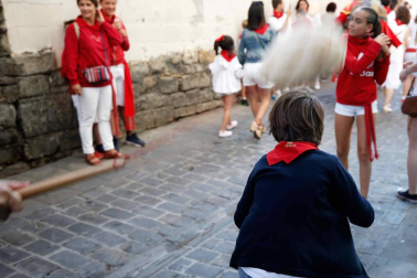 Fotos del recorrido de los gigantes y cabezudos de Pamplona del día 9 de julio de San Fermín 2019
