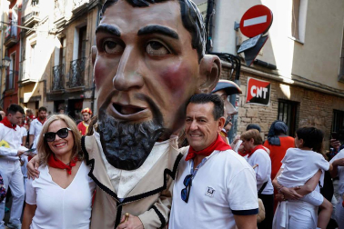 Fotos del recorrido de los gigantes y cabezudos de Pamplona del día 9 de julio de San Fermín 2019
