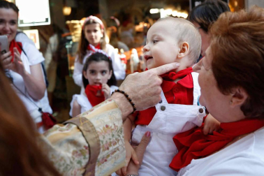 Fotos del recorrido de los gigantes y cabezudos de Pamplona del día 9 de julio de San Fermín 2019