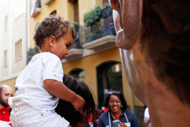 Fotos del recorrido de los gigantes y cabezudos de Pamplona del día 9 de julio de San Fermín 2019