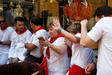 Fotos del recorrido de los gigantes y cabezudos de Pamplona del día 9 de julio de San Fermín 2019