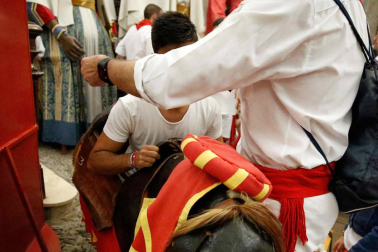 Fotos del recorrido de los gigantes y cabezudos de Pamplona del día 9 de julio de San Fermín 2019