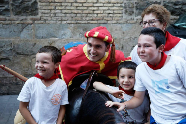 Fotos del recorrido de los gigantes y cabezudos de Pamplona del día 9 de julio de San Fermín 2019