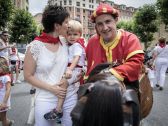 Fotos del recorrido de los gigantes y cabezudos de Pamplona del día 9 de julio de San Fermín 2019