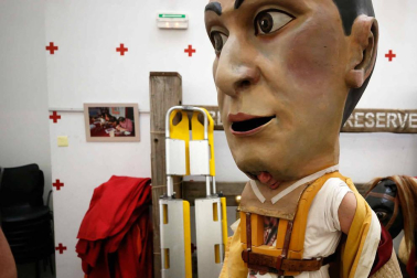 Fotos del recorrido de los gigantes y cabezudos de Pamplona del día 9 de julio de San Fermín 2019