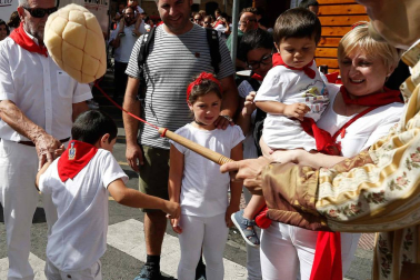 Fotos del recorrido de los gigantes y cabezudos de Pamplona del día 9 de julio de San Fermín 2019
