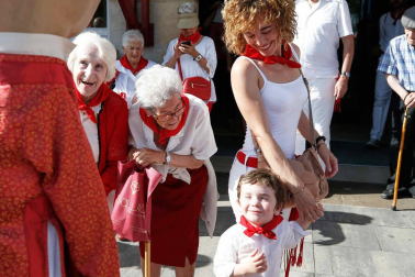 Fotos del recorrido de los gigantes y cabezudos de Pamplona del día 9 de julio de San Fermín 2019
