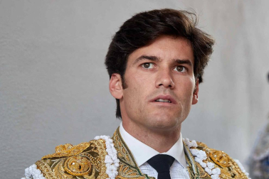 Imágenes de la corrida en la plaza de toros de Pamplona con reses de la ganadería de La Palmosilla para los diestros José Garrido, Luis David Adame y Javier Marín