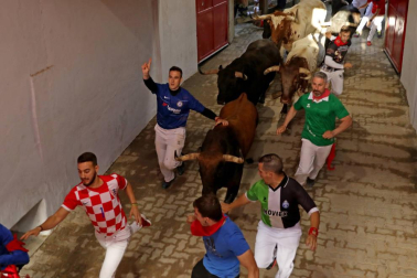 Imágenes del séptimo encierro de los Sanfermines 2019 protagonizado por toros de La Palmosilla.