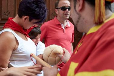 Fotos del recorrido de la Comparsa de Gigantes y Cabezudos de Pamplona del día 9 de julio de San Fermín 2019