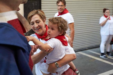 Fotos del recorrido de la Comparsa de Gigantes y Cabezudos de Pamplona del día 9 de julio de San Fermín 2019