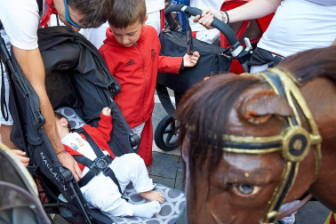 Fotos del recorrido de la Comparsa de Gigantes y Cabezudos de Pamplona del día 9 de julio de San Fermín 2019