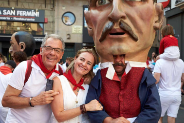 Fotos del recorrido de la Comparsa de Gigantes y Cabezudos de Pamplona del día 9 de julio de San Fermín 2019