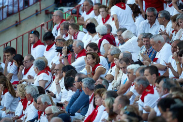 Público asistente a la Plaza de Toros de Pamplona durante la octava corrida de la Feria del Toro 2019 con la ganadería de Miura para los diestros Rafaelillo, Octavio Chacón y Juan Leal.