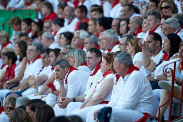 Público asistente a la Plaza de Toros de Pamplona durante la octava corrida de la Feria del Toro 2019 con la ganadería de Miura para los diestros Rafaelillo, Octavio Chacón y Juan Leal.