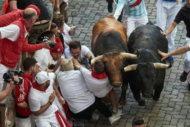 Fotos de los mejores momentos de los encierros de San Fermín 2019