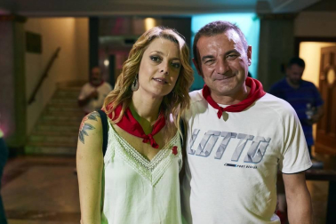 Teatro, música, circo, cabaret, humor delirante… Una mezcla explosiva que da lugar a uno de los espectáculos más vistos de los últimos tiempos: The Hole. El Teatro Gayarre programó de nuevo durante los Sanfermines esta cita, en esta ocasión la tercera de la saga, apellidada 'Zero' ya que en ella se da cuenta de cómo empezó todo.