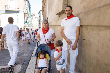 El acto más internacional de los Sanfermines también tiene su versión 'txiki'.