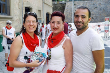 El frontón Labrit albergó la segunda edición de las finales de la Laboral Kutxa Emakume Master Cup. Con un lleno hasta la bandera -la organización tuvo que cerrar la entrada al completarse las mil doscientas plazas- los asistentes pudieron disfrutar del buen hacer de las mujeres pelotaris, que brindaron a los presentes una emocionante final.