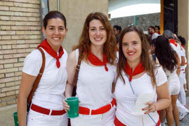 El frontón Labrit albergó la segunda edición de las finales de la Laboral Kutxa Emakume Master Cup. Con un lleno hasta la bandera -la organización tuvo que cerrar la entrada al completarse las mil doscientas plazas- los asistentes pudieron disfrutar del buen hacer de las mujeres pelotaris, que brindaron a los presentes una emocionante final.