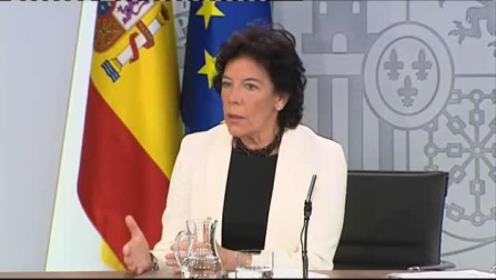 Celaá: "Es una pretensión inasumible sacrificar el interés general al interés de una persona"