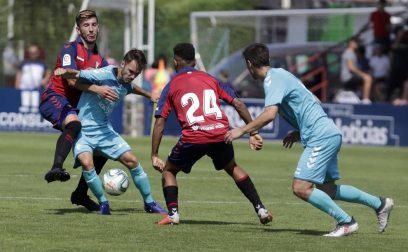 Los rojillos vencieron 3-0 contra Osasuna Promesas en el primer ensayo de la pretemporada disputado en Tajonar. Marcaron Roberto Torres y Rubén García, por partida doble.