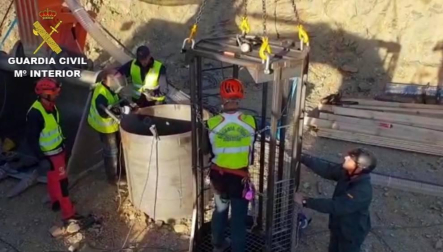 La montaña mantiene su pulso en la recta final del rescate de Julen