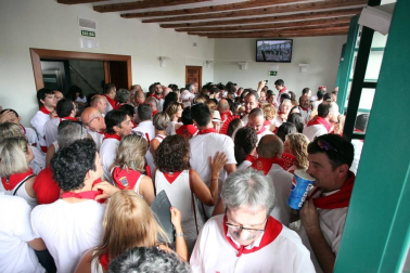 Este miércoles 24 de julio comenzaron las fiestas de Santa Ana en Tudela con el tradicional lanzamiento del cohete.