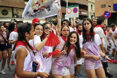 Este miércoles 24 de julio comenzaron las fiestas de Santa Ana en Tudela con el tradicional lanzamiento del cohete.