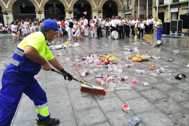 Este miércoles 24 de julio comenzaron las fiestas de Santa Ana en Tudela con el tradicional lanzamiento del cohete.