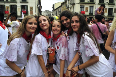 Este miércoles 24 de julio comenzaron las fiestas de Santa Ana en Tudela con el tradicional lanzamiento del cohete.