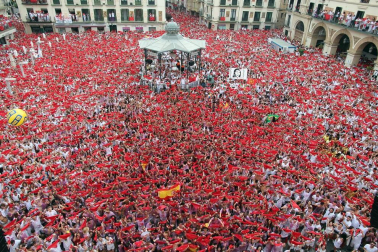 Este miércoles 24 de julio comenzaron las fiestas de Santa Ana en Tudela con el tradicional lanzamiento del cohete.