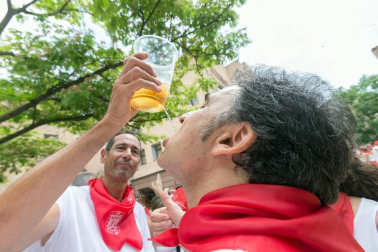 Este miércoles 24 de julio comenzaron las fiestas de Santa Ana en Tudela con el tradicional lanzamiento del cohete.
