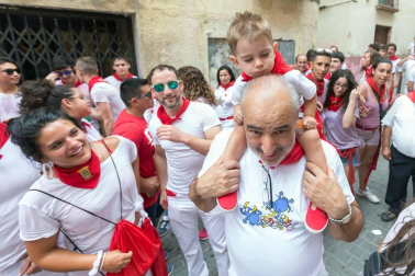 Este miércoles 24 de julio comenzaron las fiestas de Santa Ana en Tudela con el tradicional lanzamiento del cohete.