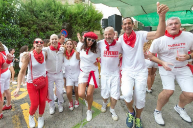 Este miércoles 24 de julio comenzaron las fiestas de Santa Ana en Tudela con el tradicional lanzamiento del cohete.