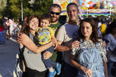 El 15 de julio, un día después de finalizar las fiestas de San Fermín, los feriantes celebraron el Día del niño, con importantes descuentos en los precios. El parque de la Runa, espacio que acogió a las 77 atracciones y casetas de feria, vivió una jornada de enorme afluencia y ambiente festivo.