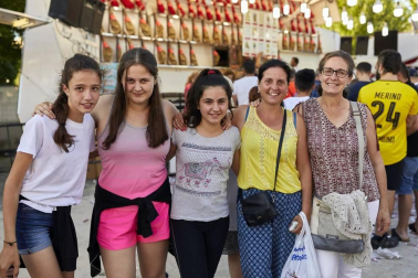 El 15 de julio, un día después de finalizar las fiestas de San Fermín, los feriantes celebraron el Día del niño, con importantes descuentos en los precios. El parque de la Runa, espacio que acogió a las 77 atracciones y casetas de feria, vivió una jornada de enorme afluencia y ambiente festivo.