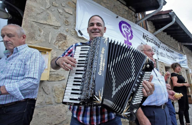 Todas las fotos de fiestas de Bakaiku el 26 de julio de 2019