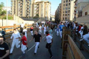 Todas las fotos del cuarto encierro de fiestas de Tudela 2019
